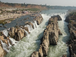 'जाबालिपुरम' के नाम से जाना जाएगा जबलपुर? महापौर जल्द सरकार को भेजेंगे प्रस्ताव 'जाबालिपुरम' के नाम से जाना जाएगा जबलपुर? महापौर जल्द सरकार को भेजेंगे प्रस्ताव