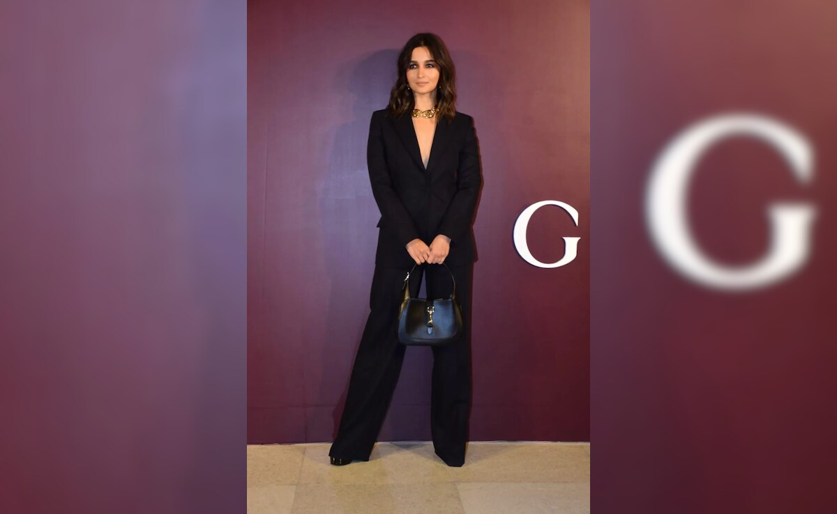 The Internet Is Furious After Spotting <i>Poacher</i> Producer Alia Bhatt With A Leather Bag: "Hypocrisy 101"