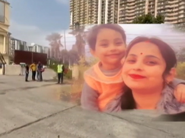 3-Year-Old Girl Dies After Being Hit By Car In Ghaziabad Mall Parking: Cops