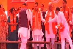 राजस्थान कांग्रेस में क्यों मची है भागमभाग? BJP में कौन से 32 नेता शामिल हुए राजस्थान कांग्रेस में क्यों मची है भागमभाग? BJP में कौन से 32 नेता शामिल हुए