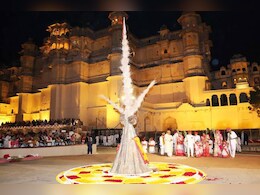 मेवाड़ राजपरिवार में होलिका दहन की ये वर्षों पुरानी परंपरा, दुनियाभर से पहुंचते हैं पर्यटक