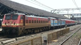Train Drivers, Who Suffered Miscarriages, Now Try To Save Colleagues' Babies
