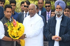 बीजेपी से बागी हुए राहुल कास्वां, कांग्रेस को होगा कितना फायदा? बीजेपी से बागी हुए राहुल कास्वां, कांग्रेस को होगा कितना फायदा?