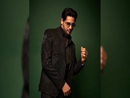 Sidharth Malhotra On His First Pay Cheque: "That Was The Value For Our Time Back Then" Sidharth Malhotra On His First Pay Cheque: "That Was The Value For Our Time Back Then"