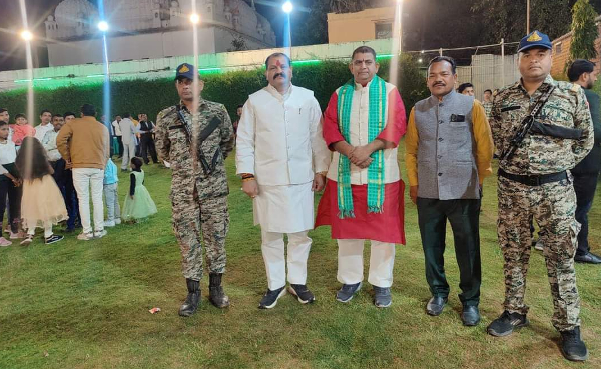 MP High Court: रौब दिखाने के लिए सुरक्षा लेना दो BJP नेताओं को पड़ा भारी, अब चुकाने पड़ेंगे ढाई करोड़ रुपये