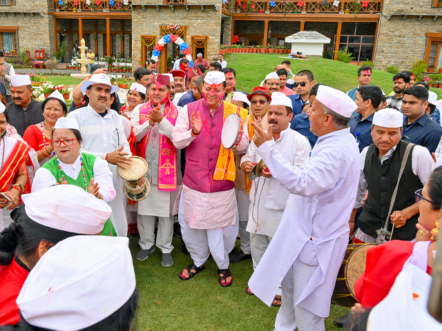 Uttarakhand Chief Minister Pushkar Singh Dhami Celebrates Holi With Family