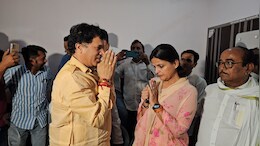 बाड़मेर: भाजपा प्रत्याशी कैलाश चौधरी और निर्दलीय विधायक प्रियंका चौधरी के बीच हुई मीटिंग, समर्थन पर असमंजस कायम