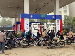लोकसभा चुनाव से ठीक पहले पेट्रोल-डीजल हुआ सस्ता, जानें क्या कहती है आम जनता... लोकसभा चुनाव से ठीक पहले पेट्रोल-डीजल हुआ सस्ता, जानें क्या कहती है आम जनता...