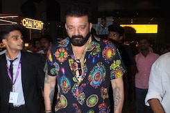 Sanjay Dutt Proves That Prints Are Always In Vogue Sanjay Dutt Proves That Prints Are Always In Vogue