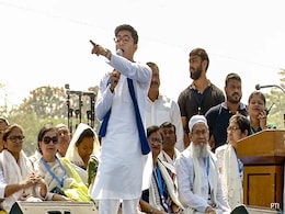 अभिषेक बनर्जी का दावा- चुनाव प्रचार के दौरान हेलीकॉप्टर की ली गई तलाशी; EC में शिकायत करेगी TMC अभिषेक बनर्जी का दावा- चुनाव प्रचार के दौरान हेलीकॉप्टर की ली गई तलाशी; EC में शिकायत करेगी TMC