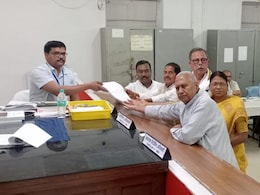Election 2024 : सीधी लोकसभा से 7 उम्मीदवारों ने भरा नामांकन, जानिए किस पार्टी से कौन है प्रत्याशी? Election 2024 : सीधी लोकसभा से 7 उम्मीदवारों ने भरा नामांकन, जानिए किस पार्टी से कौन है प्रत्याशी?