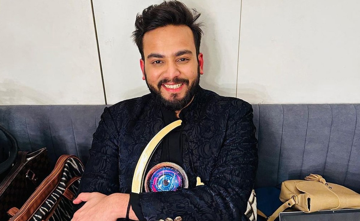 Elvish Yadav Arrest: एल्विश के माता-पिता ने मेनका गांधी पर लगाए गंभीर आरोप, कहा-'उनके कहने पर यह सब हो रहा है'