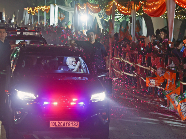 आज की बड़ी सुर्खियां 10 मार्च 2024 : उत्तर प्रदेश के दौरे पर पीएम, आजमगढ़ को देंगे करोड़ों की सौगात