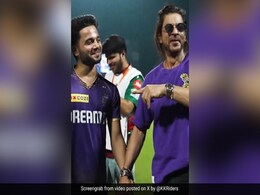 Viral Video: "मुझे ये वाला हेयरकट चाहिए", केकेआर खिलाड़ी के स्टाइल को देख बोले शाहरुख खान  Viral Video: "मुझे ये वाला हेयरकट चाहिए", केकेआर खिलाड़ी के स्टाइल को देख बोले शाहरुख खान