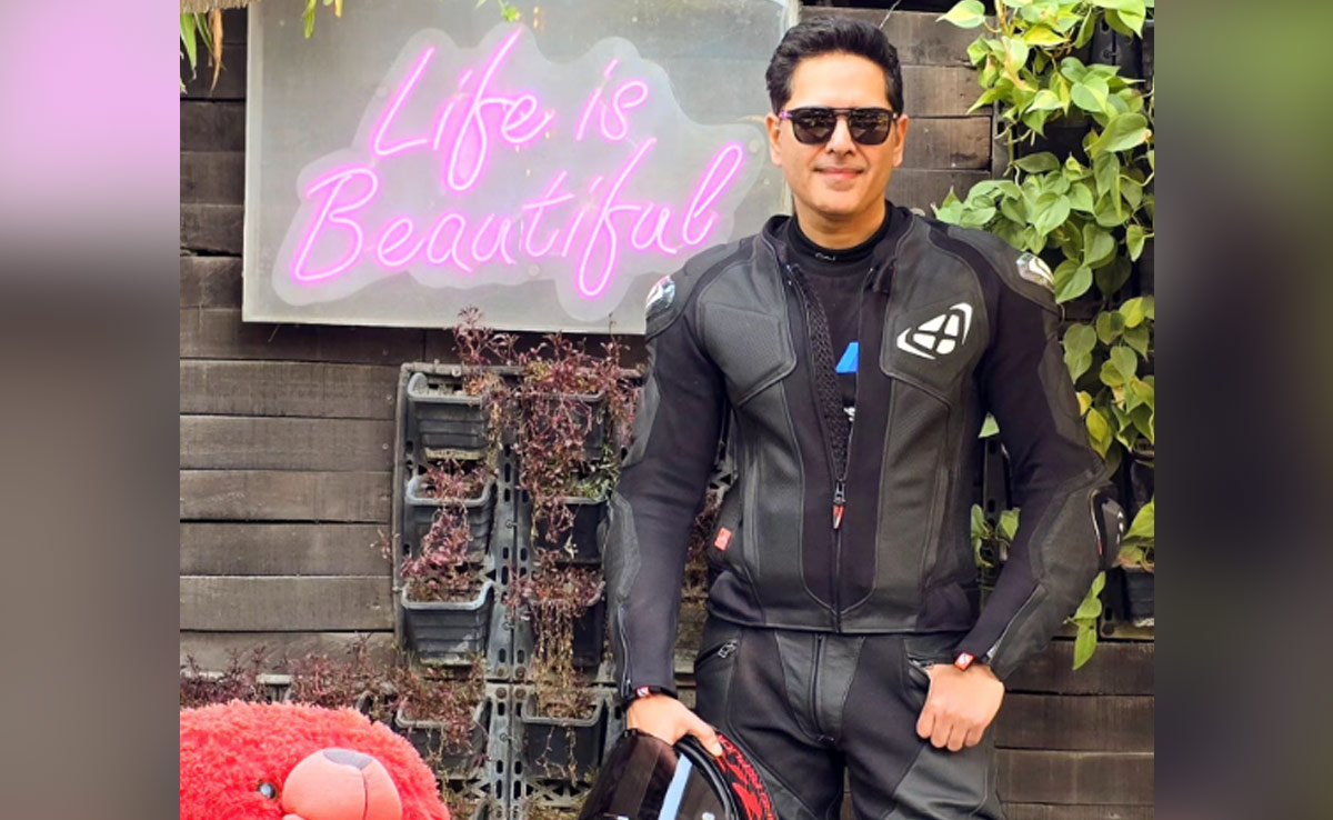 शादी ही नहीं अंतिम संस्कार में जाने के लिए भी पैसे लेते हैं बॉलीवुड सितारे, एक्टर ने बताया कैसे होती है कमाई