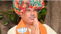 ''मंत्री अपने लोगों को ठेका देने का दबाव बनाते हैं, मैंने मना किया तो APO कर दिया''&nbsp; एक्सईएन ने लगाए मंत्री जवाहर सिंह&nbsp;बेढम पर आरोप&nbsp;