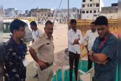 राजसमंद: EVM स्ट्रांग रूम के बाहर  LED स्क्रीन, आने-जाने वालों पर नजर राजसमंद: EVM स्ट्रांग रूम के बाहर  LED स्क्रीन, आने-जाने वालों पर नजर