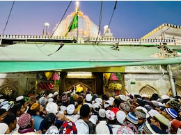 Chehlum 2024: कब है मुस्लिमों की आस्था का पर्व चेहल्लुम, जानिए इसके पीछे छिपी धार्मिक मान्यता और महत्व के बारे में  Chehlum 2024: कब है मुस्लिमों की आस्था का पर्व चेहल्लुम, जानिए इसके पीछे छिपी धार्मिक मान्यता और महत्व के बारे में