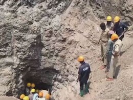 कर्नाटक : 16 फीट गहरे बोरवेल में गिरे 2 साल के बच्चे को किया गया रेस्क्यू