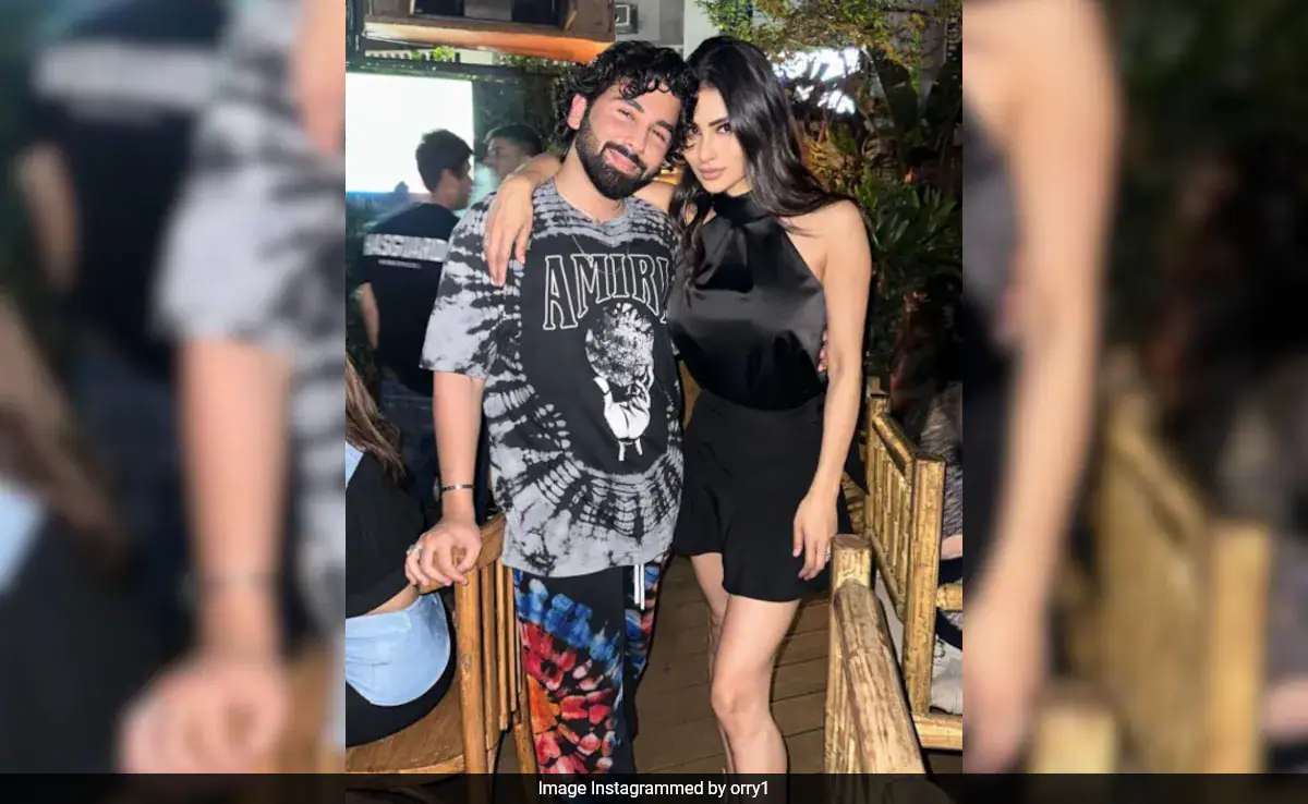 The Internet Corrects Orry After His Mouni Roy And <i>Brahmastra</i> Oopsie