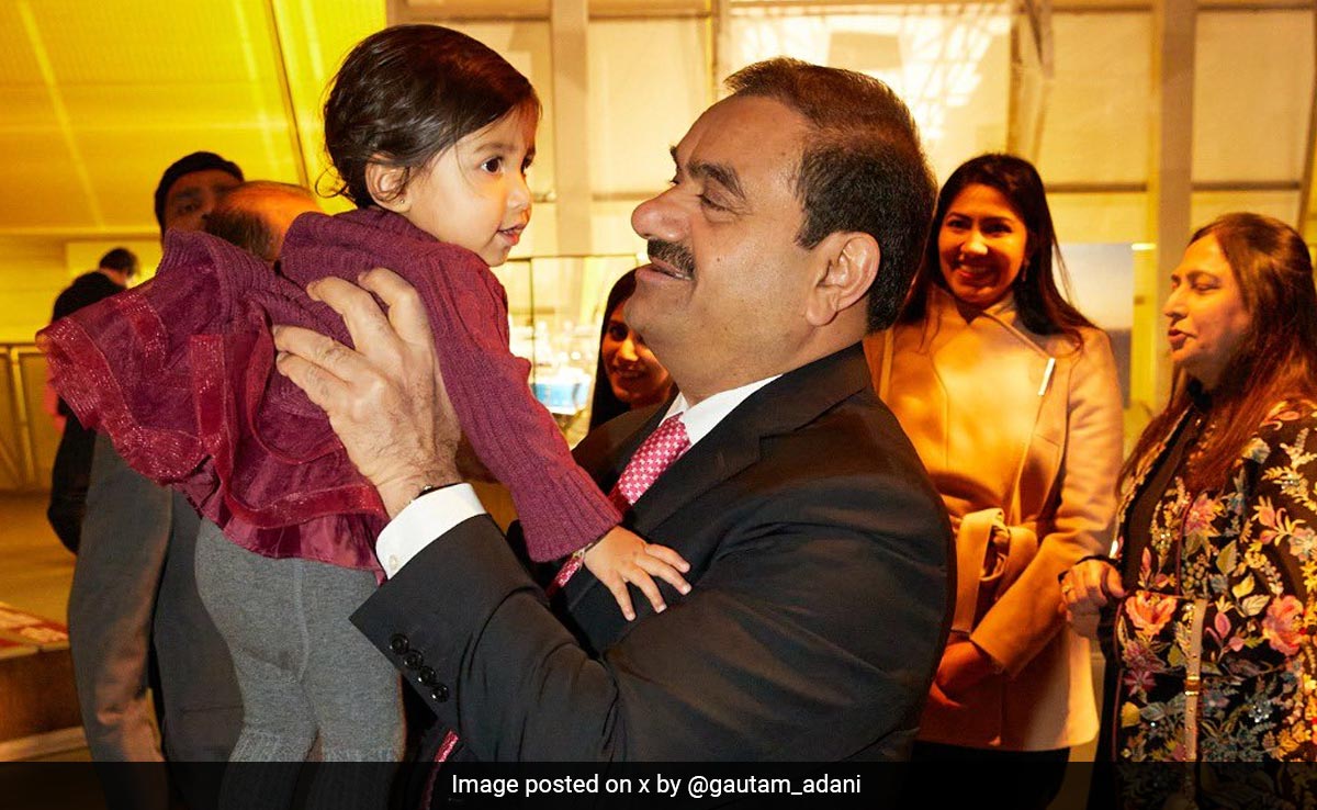 पोतियों के साथ खेलकर दूर हो जाता है तनाव : गौतम अदाणी ने परिवार को बताया स्ट्रेस-बस्टर