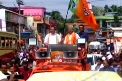 On Poll Pulse, High-Profile Campaigns And Roadshows By 2024 Lok Sabha Contenders On Poll Pulse, High-Profile Campaigns And Roadshows By 2024 Lok Sabha Contenders