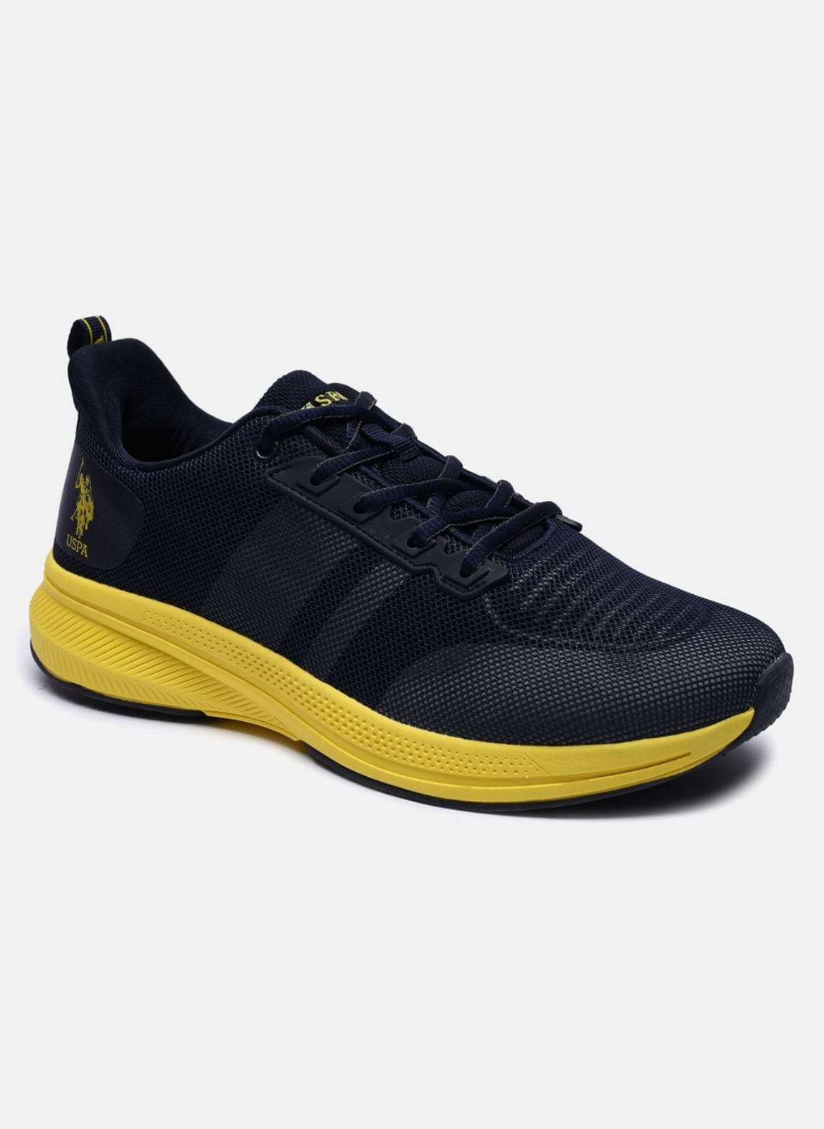 Best Deals On Mens Premium Footwear From Myntra