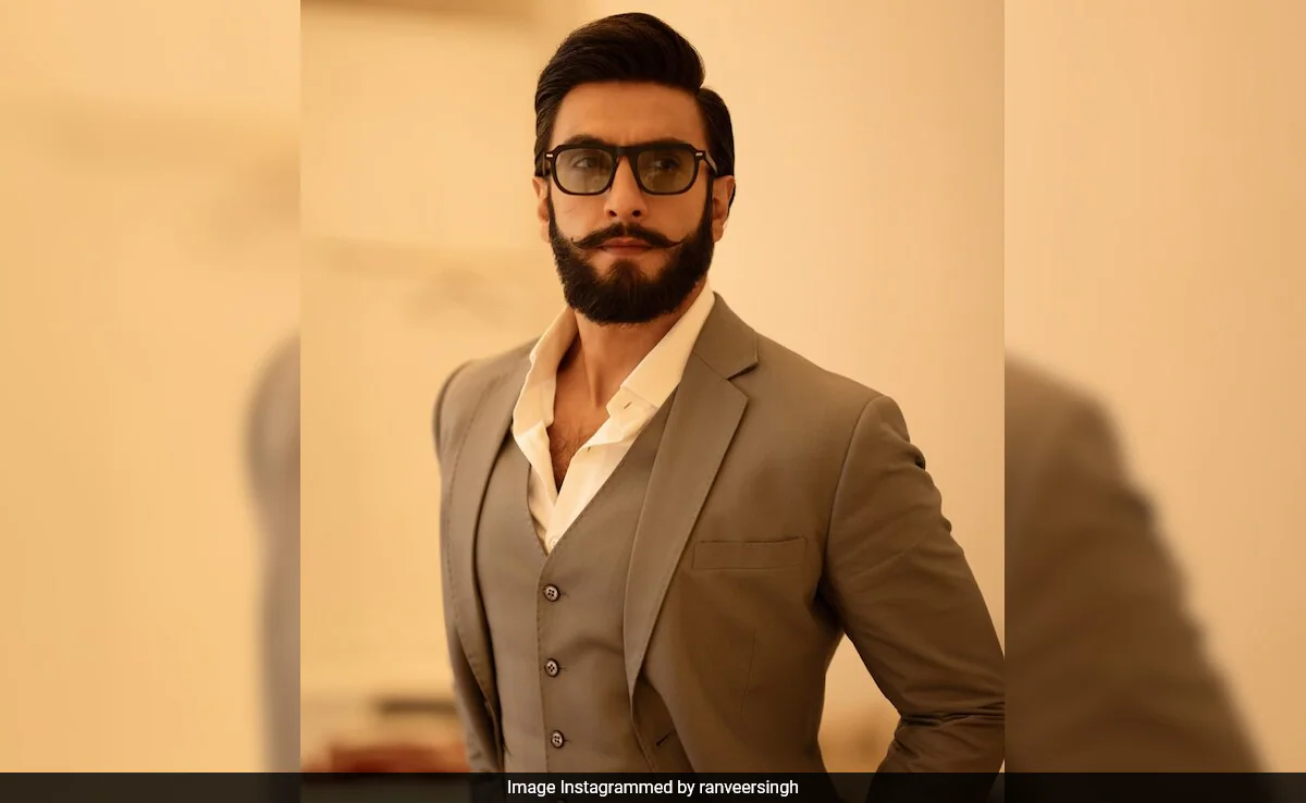 Deepika Padukone Dropped A Comment On Ranveer Singh's Post. Then, A Cute Instagram Exchange