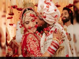 New Pics From Arti Singh And Dipak Chauhan's Wedding Album New Pics From Arti Singh And Dipak Chauhan's Wedding Album