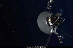 NASA's Voyager 1 Sends Data Home From 15 Billion Miles Away NASA's Voyager 1 Sends Data Home From 15 Billion Miles Away