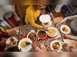 7 बजे तक डिनर करना क्यों है जरूरी और क्या हैं फायदे? जानने के बाद चौंक जाएंगे