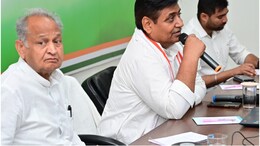 Rajasthan Politics: दोहरे संकट में फंसी राजस्थान कांग्रेस, स्टार प्रचारक करा रहे इंतजार, अब सामने आई ये परेशानी!