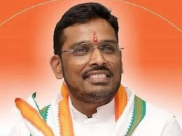MP News: कांंग्रेस की मुश्किलें बढ़ाने वाले अक्षय कांति बम का अरेस्ट वारंट तामील के लिए पहुंचा थाने, क्या होगी गिरफ्तारी? MP News: कांंग्रेस की मुश्किलें बढ़ाने वाले अक्षय कांति बम का अरेस्ट वारंट तामील के लिए पहुंचा थाने, क्या होगी गिरफ्तारी?