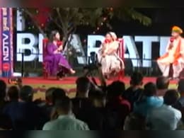 NDTV Election Carnival पहुंचा राजस्थान, आमने-सामने दिखे भरतपुर के कांग्रेस और बीजेपी प्रत्याशी, जनता ने उठाया शिक्षा और रोजगार का मुद्दा NDTV Election Carnival पहुंचा राजस्थान, आमने-सामने दिखे भरतपुर के कांग्रेस और बीजेपी प्रत्याशी, जनता ने उठाया शिक्षा और रोजगार का मुद्दा