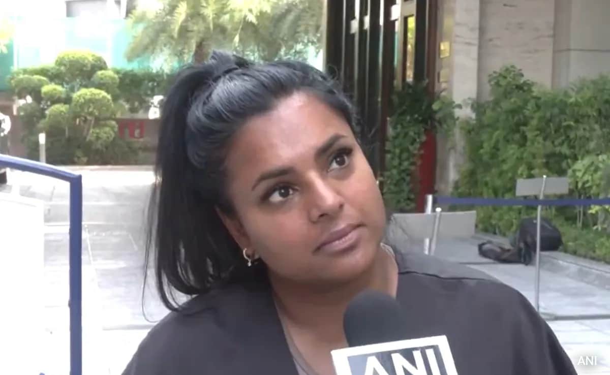 Video: Swedish Woman Patricia Eriksson Arrived In Nagpur To Search For Her Biological Mother - Vimarsana News