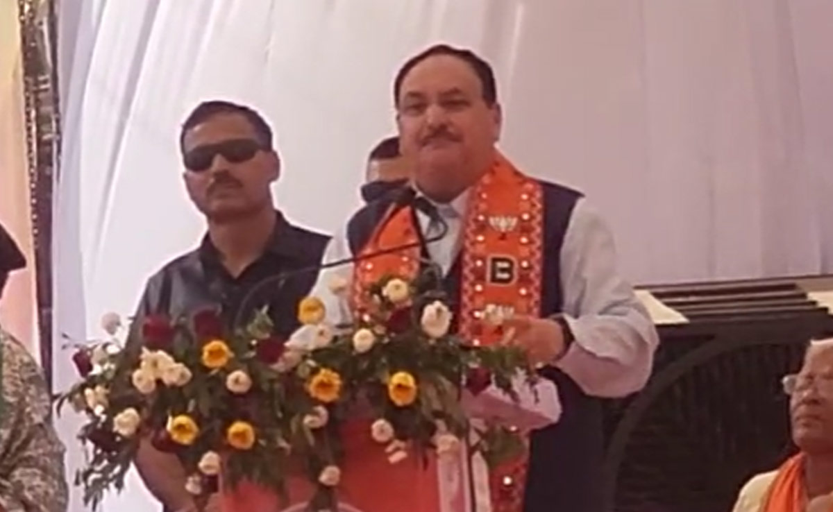 जेपी नड्डा ने इंडिया अलायन्स को भ्रष्टाचारियों और परिवादवाद का टोला बताते हुए कहा, "... बेल पर हैं या फिर जेल में"