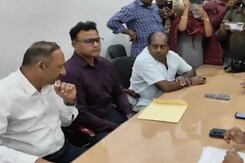 Delhi Police Has Sent Notices To Five Members Of Telangana Congress Delhi Police Has Sent Notices To Five Members Of Telangana Congress