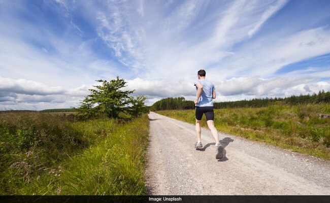 Researchers Broaden Workout Tablet That Mimics Well being Advantages Of Operating Marathon With out Effort