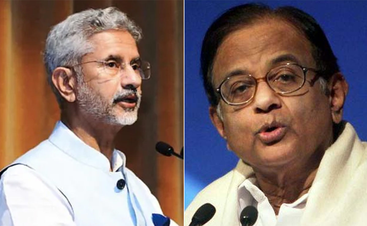 "From Suave, Liberal Officer To...": P Chidambaram Jabs S Jaishankar
