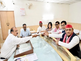 Samajwadi Party's Dimple Yadav Files Nomination, Declares Assets Worth Rs 15 Crore Samajwadi Party's Dimple Yadav Files Nomination, Declares Assets Worth Rs 15 Crore