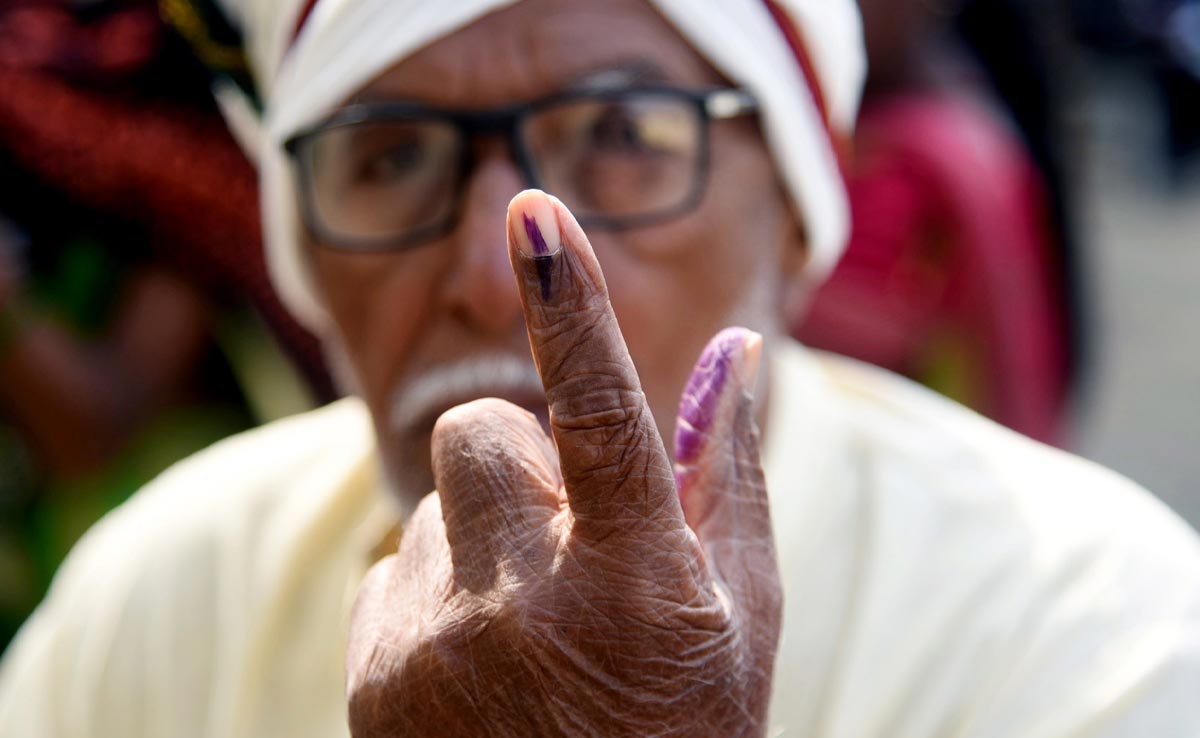 Lok Sabha Election 2024 Phase 1 Voting: पहले चरण की वोटिंग में दांव पर लगी 8 केंद्रीय मंत्रियों की साख, आज 102 सीटों पर हो रही वोटिंग