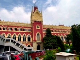 कलकत्ता हाई कोर्ट ने राजभवन 'छेड़छाड़' मामले में ओएसडी के खिलाफ जांच पर रोक लगाई कलकत्ता हाई कोर्ट ने राजभवन 'छेड़छाड़' मामले में ओएसडी के खिलाफ जांच पर रोक लगाई
