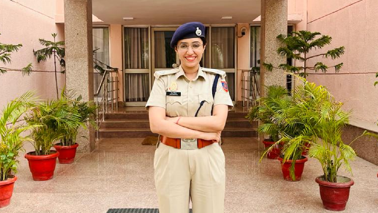 खनन माफिया की नींद उड़ाने वाली IPS अनु बेनीवाल EXCLUSIVE