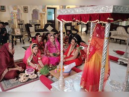 Rajasthan Gangaur Puja: राजस्थान का एक अनोखा त्यौहार, जिसे देखने के लिए विदेश से आते है सैलानी Rajasthan Gangaur Puja: राजस्थान का एक अनोखा त्यौहार, जिसे देखने के लिए विदेश से आते है सैलानी