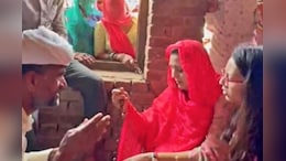 पति के प्रचार में निकलीं अशोक गहलोत की बहू ने दिखाई दरियादिली, हर कोई कर रहा तारीफ
