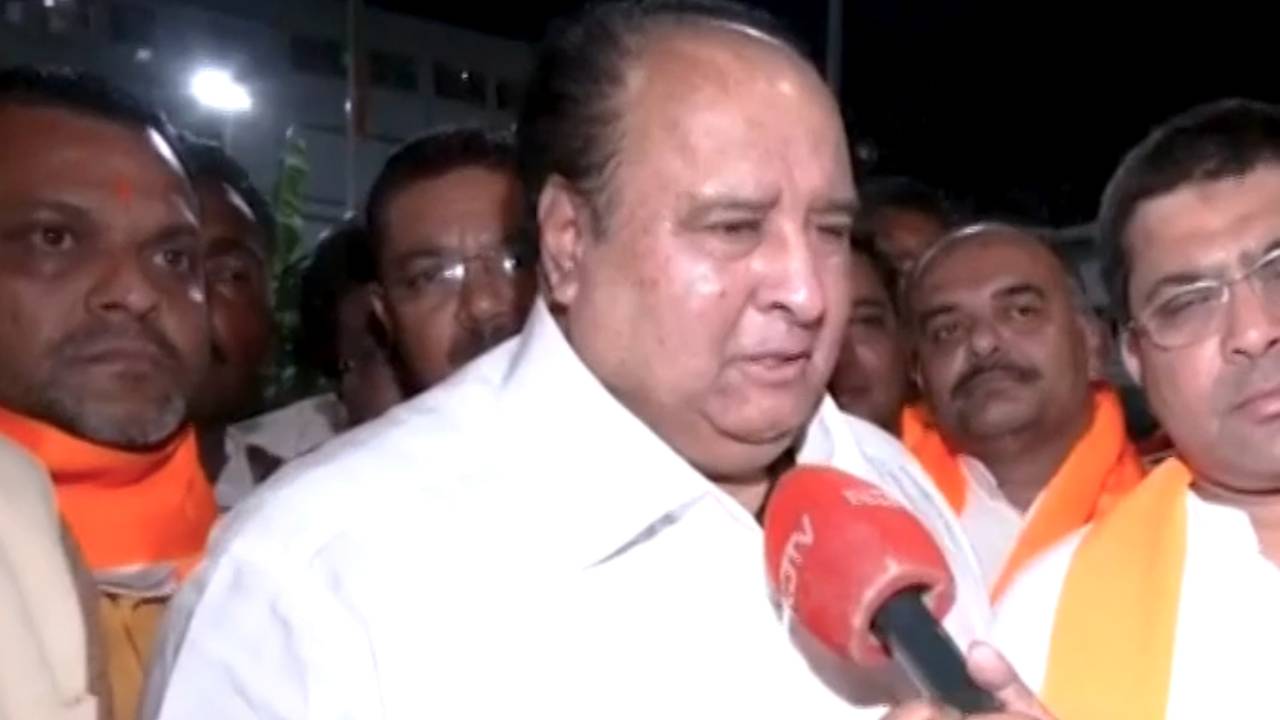 BJP में शामिल होते ही दीपक सक्सेना ने कांग्रेस पर बोला हमला