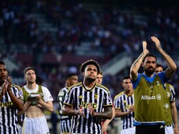 Champions League Chasers Juventus And Bologna Held To Bore Draws