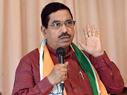 भारत की 2047 तक 1,800 गीगावाट हरित बिजली उत्पाद क्षमता पर नजर: प्रल्हाद जोशी भारत की 2047 तक 1,800 गीगावाट हरित बिजली उत्पाद क्षमता पर नजर: प्रल्हाद जोशी