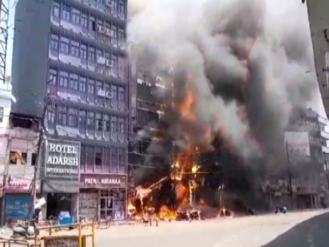 6 Killed In Fire At Patna Hotel Near Railway Station, Over 30 Injured