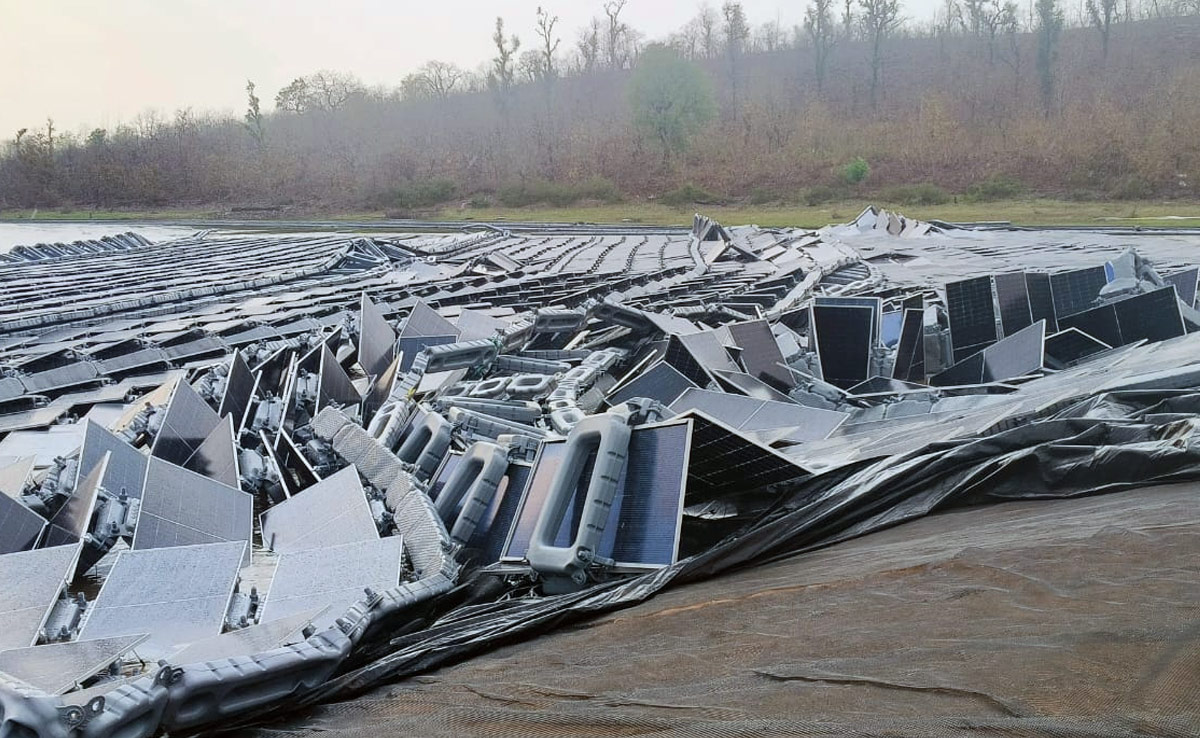 MP News : खंडवा के ओंकारेश्वर बांध में तैरते सोलर प्लांट को बड़ा नुकसान, 1.2 मेगावाट के पैनल हवा से पलटे